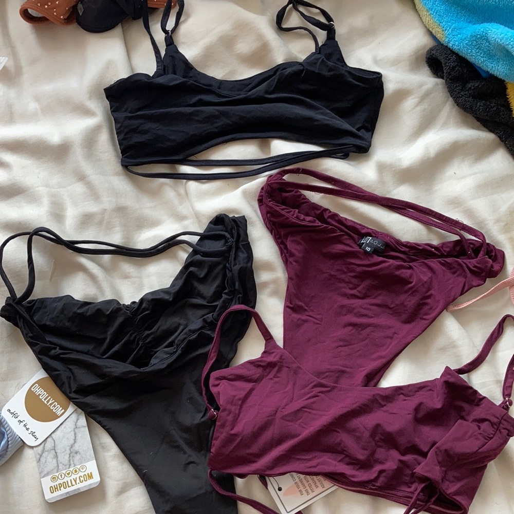 COPY - Black and maroon